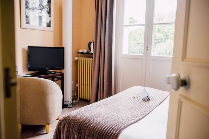 Imagen de la habitación del Hotel L'Hôtel Particulier Ascott. Foto 17