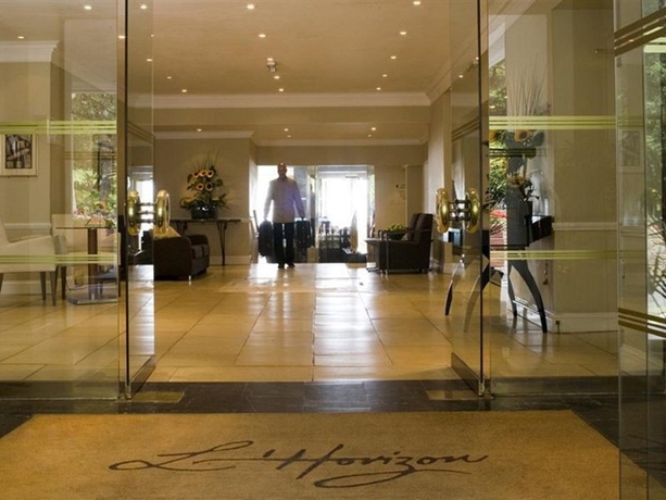 Imagen general del Hotel L'Horizon Beach & Spa. Foto 3