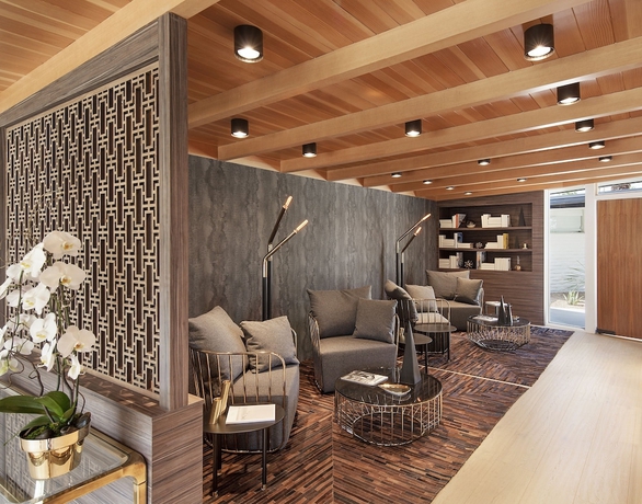 Imagen de los interiores del Hotel L\'Horizon Resort and Spa, Hermann Bungalows. Foto 19