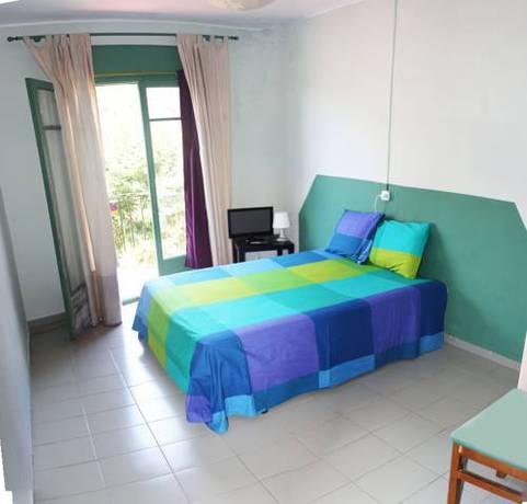 Imagen general del Hotel L'Hostalet de Canet. Foto 9