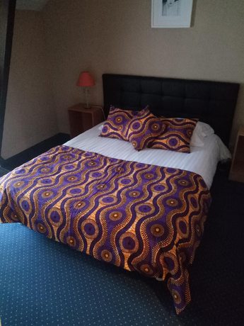 Imagen de la habitación del Hotel L\'Hostellerie De La Rivière. Foto 11