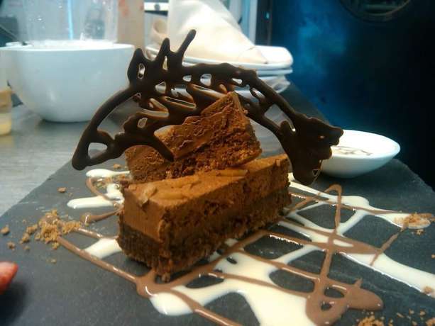 Imagen del bar/restaurante del Hotel L\'Hostellerie De La Rivière. Foto 3