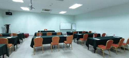 Imagen general del Hotel LI HUA HOTEL , BINTULU SENTRAL. Foto 11