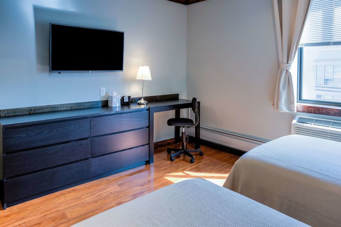 Imagen de la habitación del Hotel LIC. Foto 16