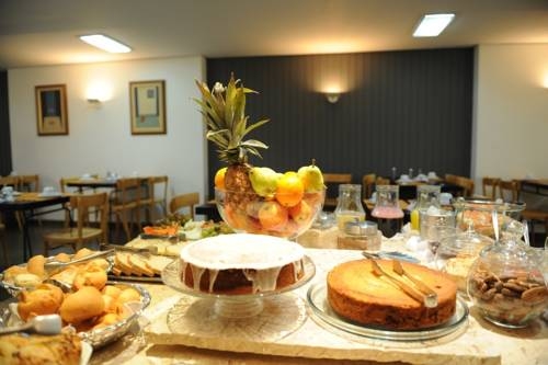 Imagen general del Hotel LIDO, Porto Alegre. Foto 3