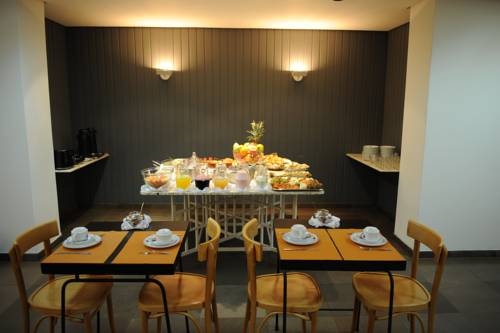 Imagen general del Hotel LIDO, Porto Alegre. Foto 4