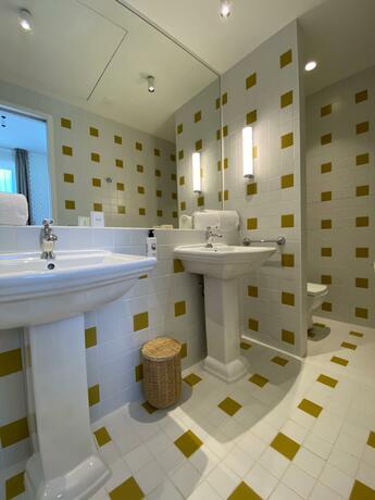 Imagen general del Hotel LILOU. Foto 7