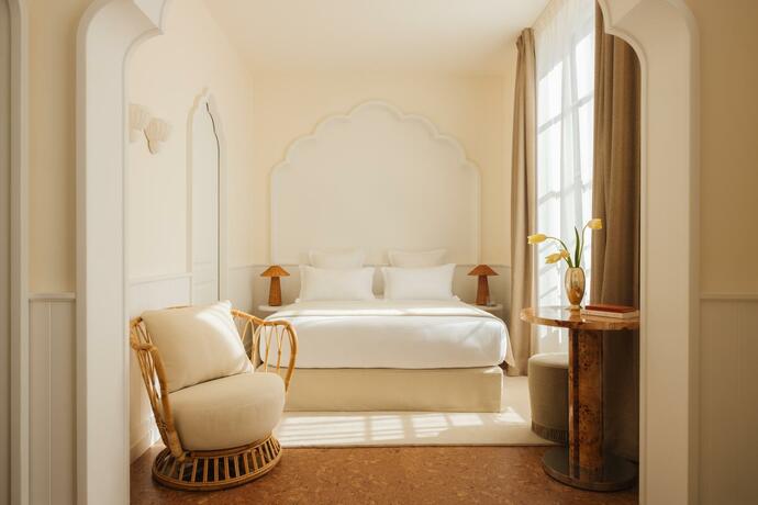 Imagen general del Hotel LILOU. Foto 8