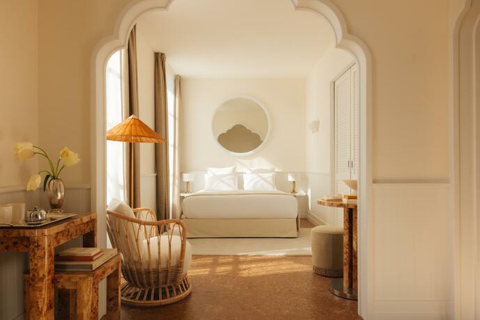 Imagen general del Hotel LILOU. Foto 11