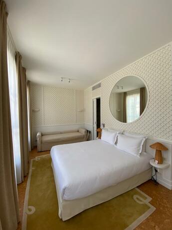 Imagen general del Hotel LILOU. Foto 12