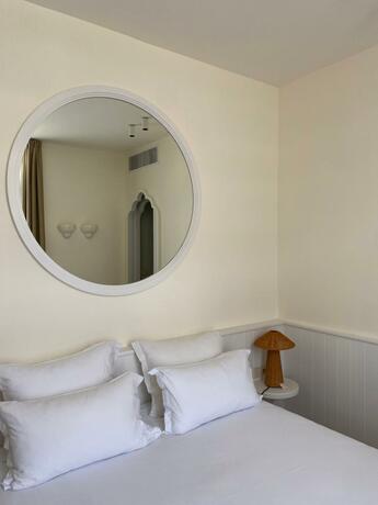 Imagen general del Hotel LILOU. Foto 27