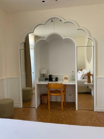 Imagen general del Hotel LILOU. Foto 29