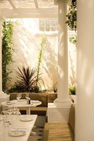 Imagen general del Hotel LILOU. Foto 64