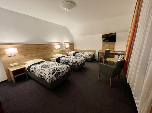 Imagen de la habitación del Hotel LILTON Hotel Zuffenhausen. Foto 9