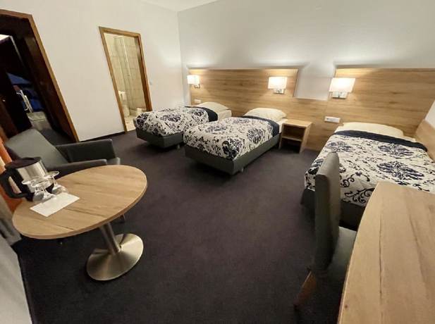 Imagen de la habitación del Hotel LILTON Hotel Zuffenhausen. Foto 10