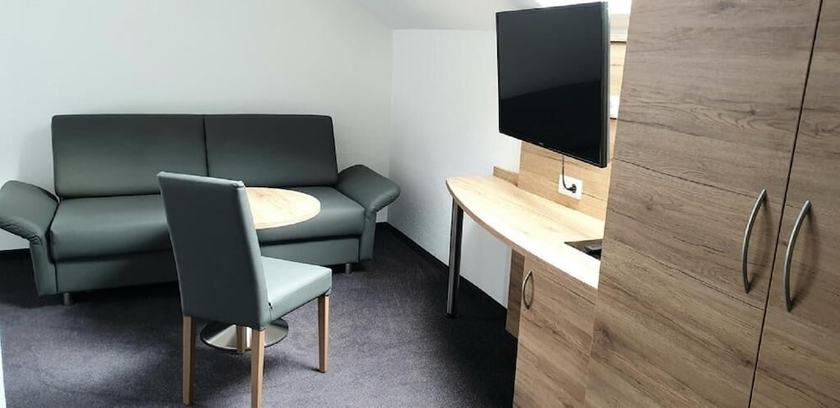 Imagen de la habitación del Hotel LILTON Hotel Zuffenhausen. Foto 13