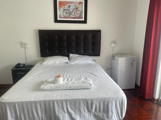 Imagen de la habitación del Hotel LIMA HOUSE MILANI. Foto 10