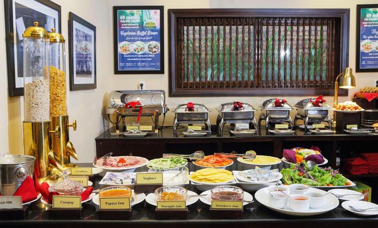 Imagen del bar/restaurante del Hotel LITTLE HOI AN A BOUTIQUE HOTEL SPA. Foto 8