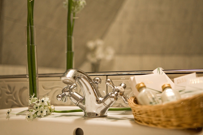 Imagen de la habitación del Hotel LITWOR. Foto 8