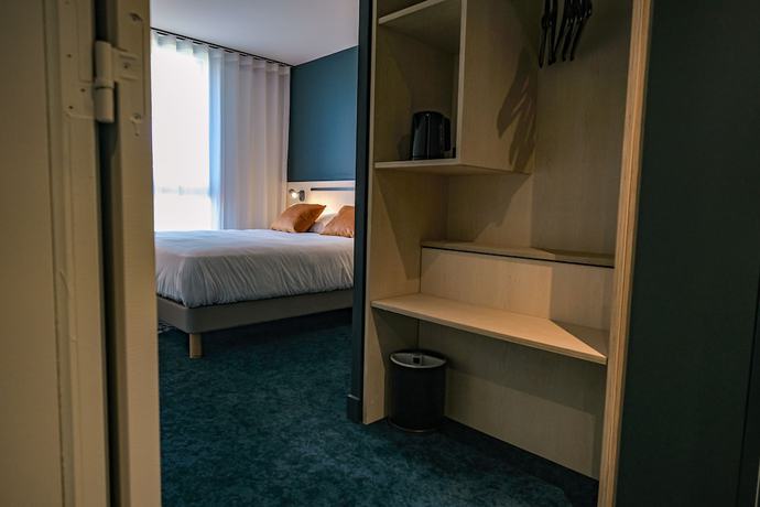 Imagen de la habitación del Hotel LIVEs Bordeaux Lac. Foto 9