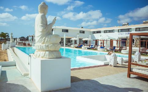 Imagen general del Hotel LIVVO Budha Beach. Foto 1