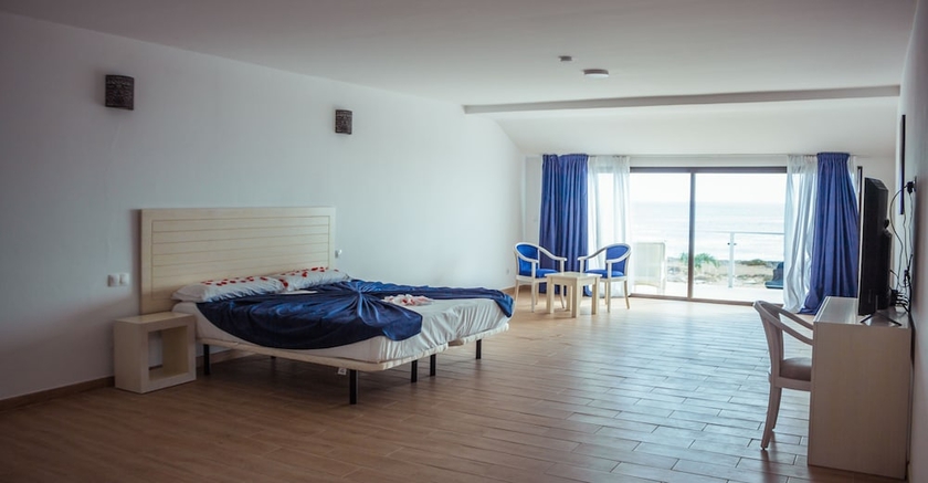 Imagen de la habitación del Hotel LIVVO Budha Beach. Foto 3