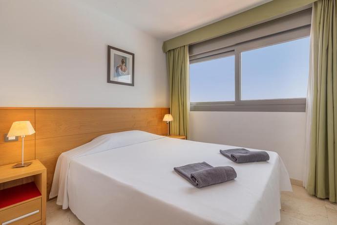 Imagen de la habitación del Hotel LIVVO Corralejo Beach. Foto 11