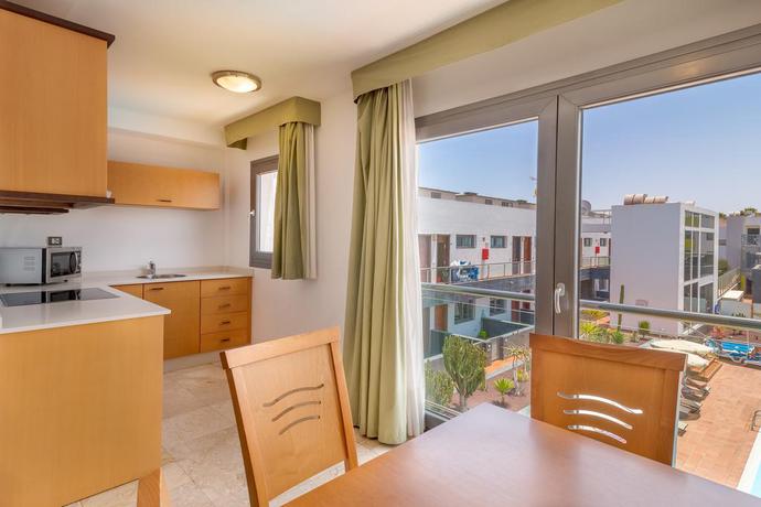 Imagen de la habitación del Hotel LIVVO Corralejo Beach. Foto 16