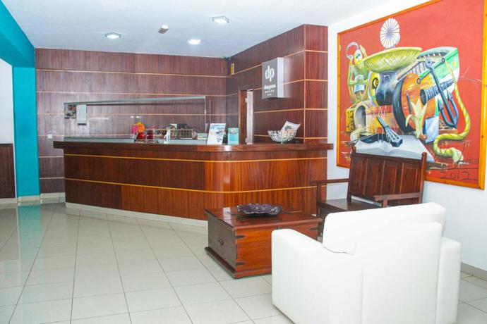 Imagen de los interiores del Hotel LIVVO Don Paco. Foto 12