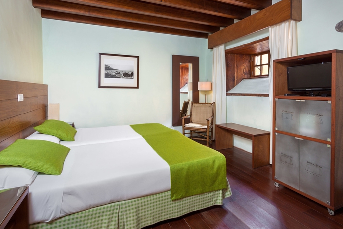 Imagen de la habitación del Hotel LIVVO La Quinta Roja. Foto 4