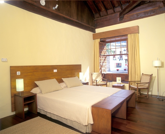 Imagen de la habitación del Hotel LIVVO La Quinta Roja. Foto 9