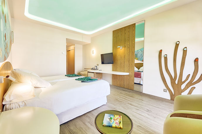 Imagen de la habitación del Hotel LIVVO Puerto de Mogán, Playa de Mogan. Foto 5