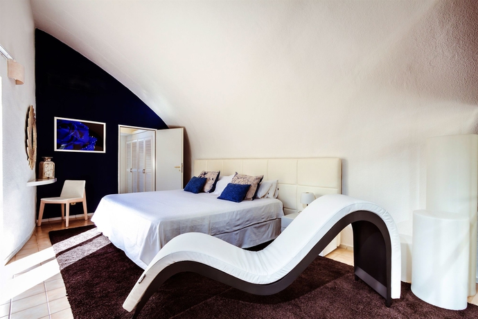 Imagen de la habitación del Hotel LIVVO Risco del Gato Suites. Foto 6