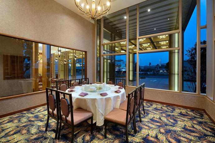 Imagen del bar/restaurante del Hotel LIXIN GRAND HOTEL. Foto 5