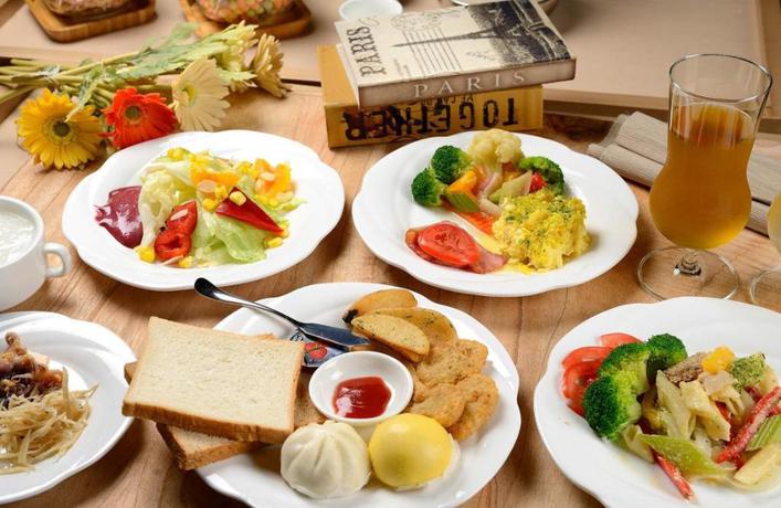 Imagen del bar/restaurante del Hotel LIXIN GRAND HOTEL. Foto 6