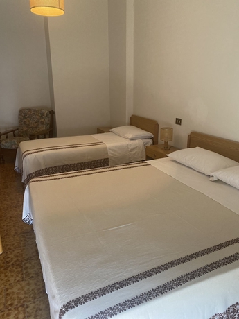 Imagen de la habitación del Hotel L\'Ideale. Foto 14