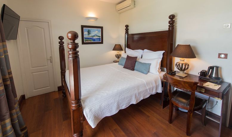 Imagen de la habitación del Hotel L'Imperatrice. Foto 14