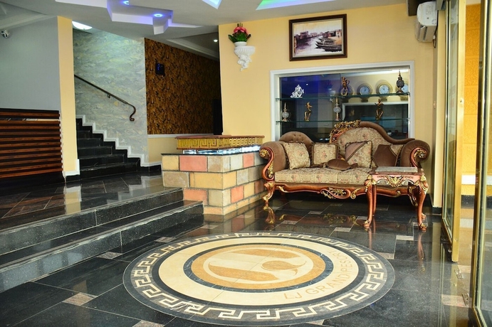 Imagen de los interiores del Hotel LJ Grand Resort. Foto 19