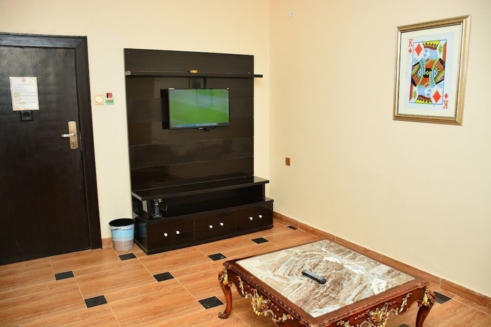 Imagen de la habitación del Hotel LJ Grand Resort. Foto 16