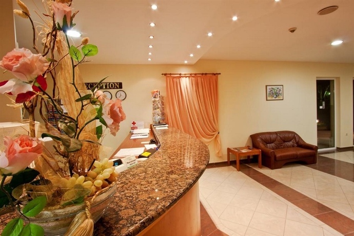 Imagen general del Hotel LJULJAK. Foto 10