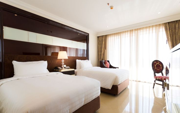 Imagen de la habitación del Hotel LK President. Foto 3