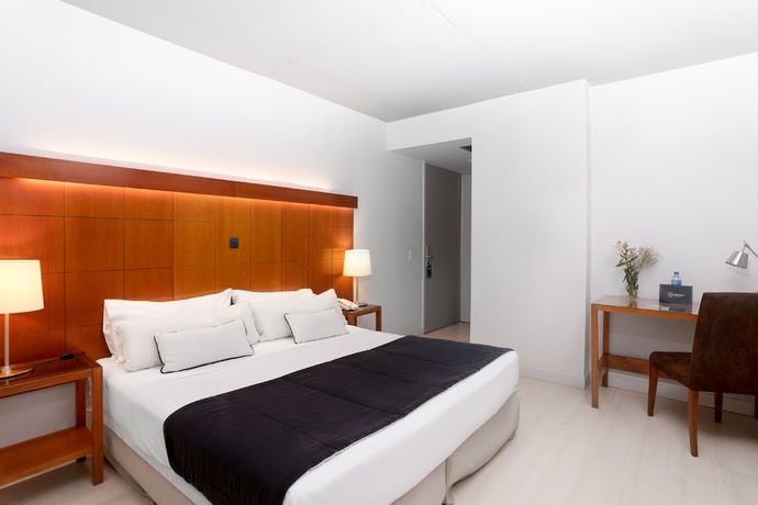 Imagen de la habitación del Hotel LM. Foto 3