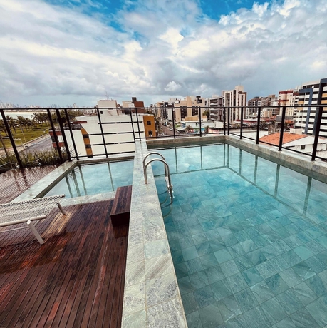 Imagen de la piscina del Hotel LM SUN INTERMARES. Foto 10