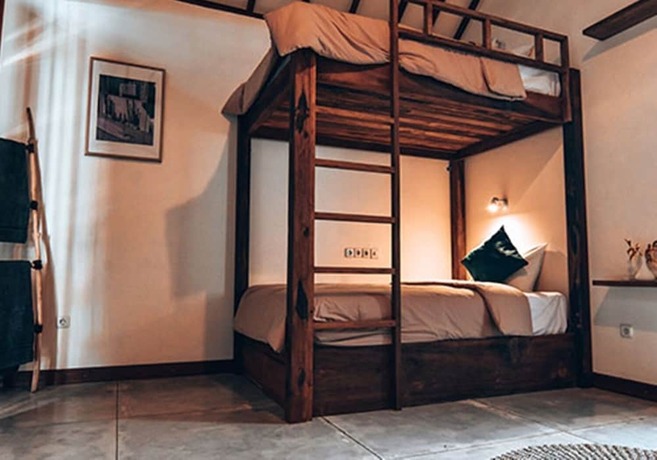 Imagen general del Hotel LMBK Surf Camp - Hostel. Foto 4