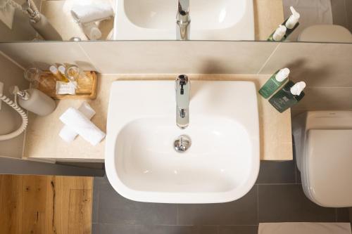 Imagen de la habitación del Hotel LMS - La Maison Suisse - D&ouml;ttingen. Foto 13