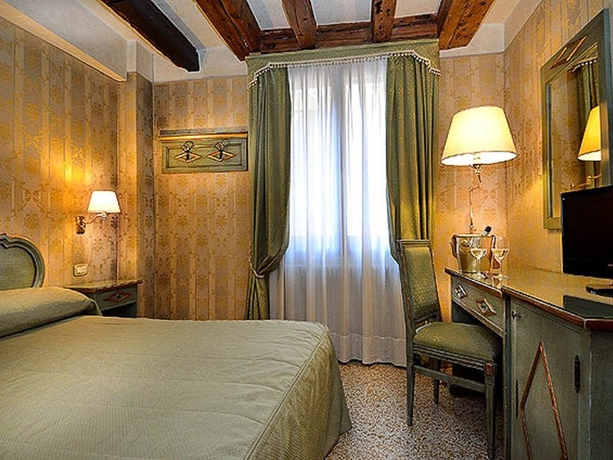 Imagen general del Hotel LOCANDA LA CORTE, Venecia. Foto 6