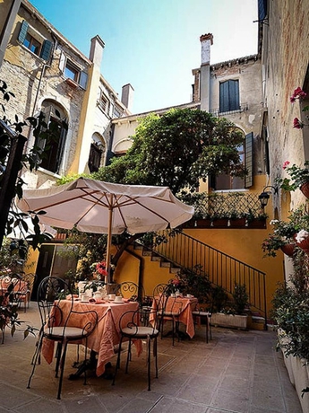 Imagen general del Hotel LOCANDA LA CORTE, Venecia. Foto 5