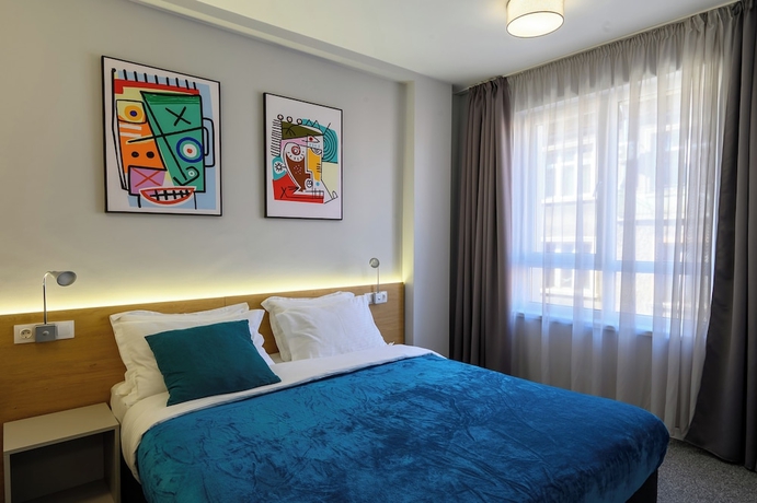 Imagen de la habitación del Hotel LOCATION HOTEL. Foto 6