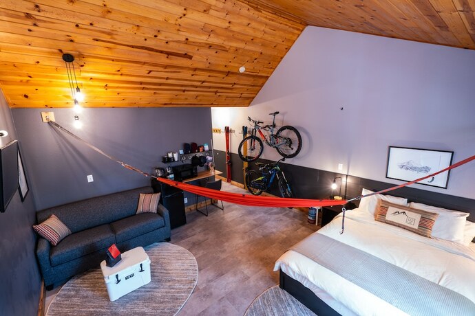 Imagen general del Hotel LOGE Mt. Shasta. Foto 10