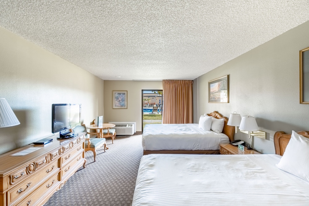 Imagen de la habitación del Hotel LOGE St George Utah. Foto 4